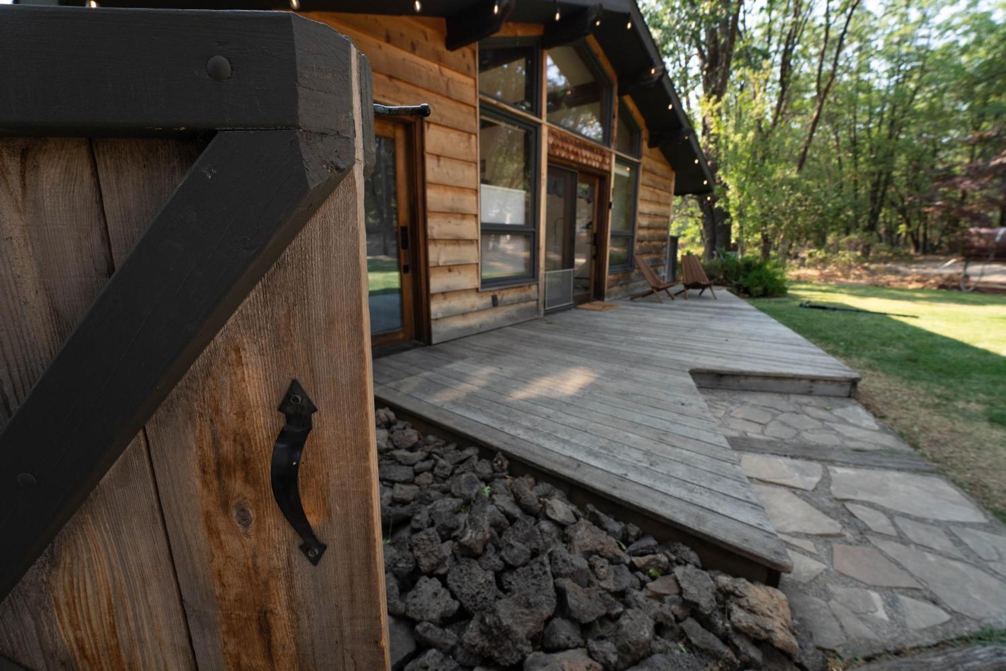 Basecamp Lodge Mount Shasta Ruang foto